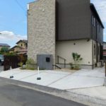 上質な暮らしを彩るグリーン×モダンな外構